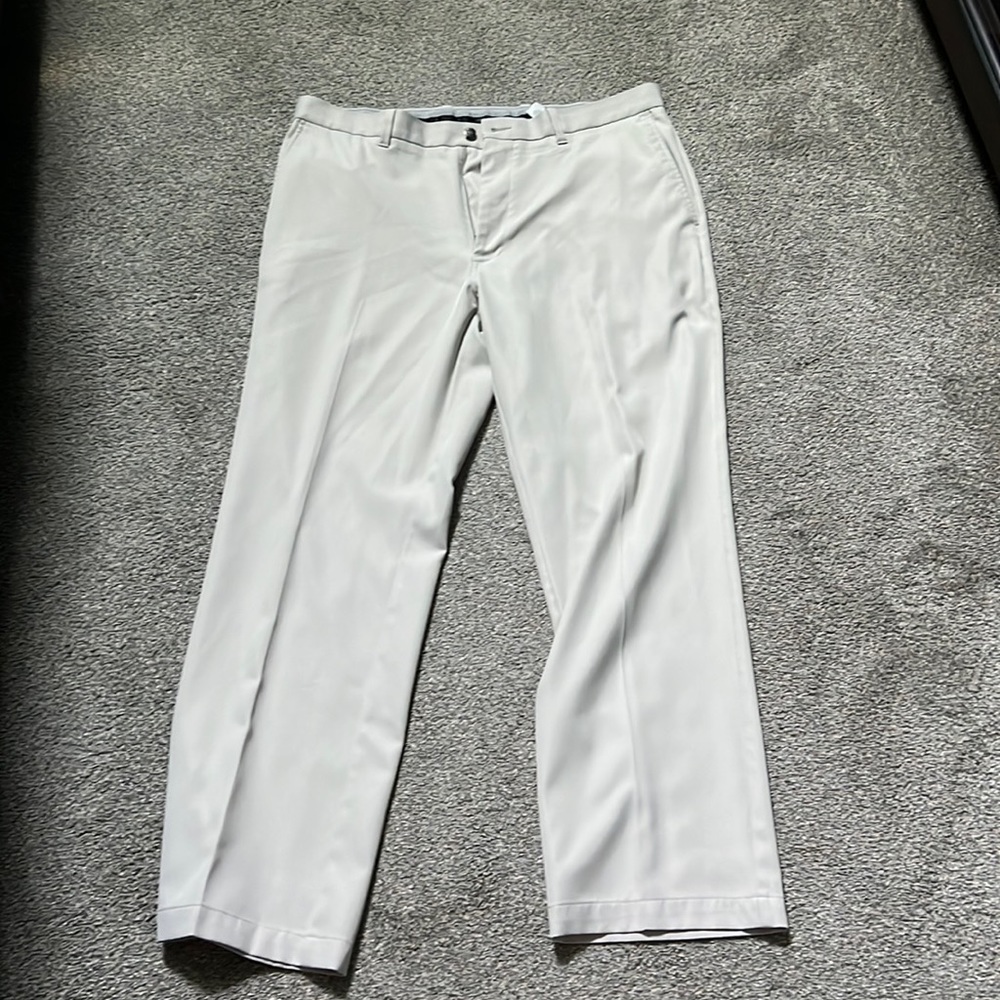 Callaway men’s pants.  36x30